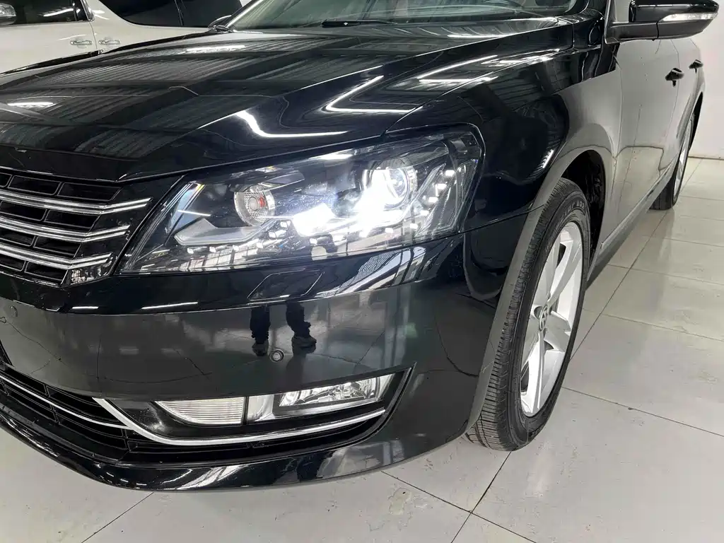 Volkswagen Passat — миниатюра 4