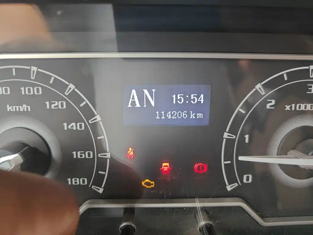 Maxus V80 — миниатюра 8