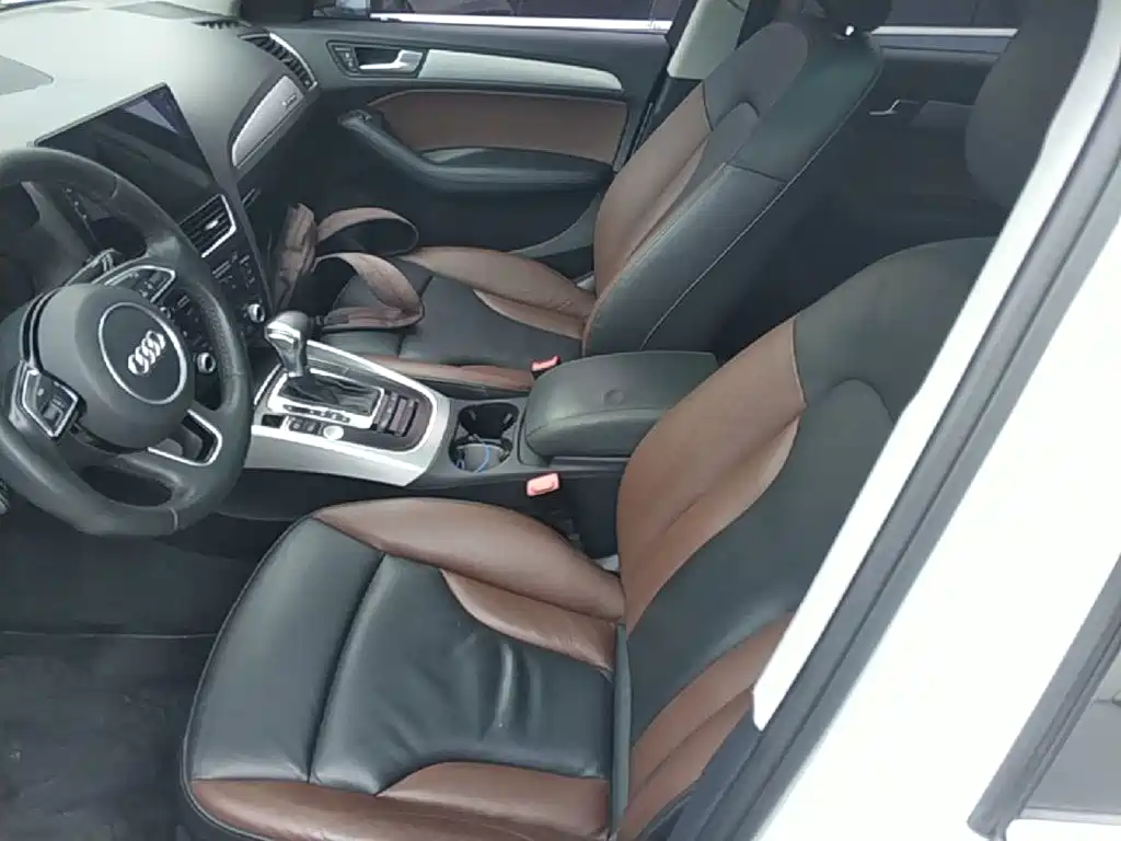 Audi Q5 — миниатюра 15