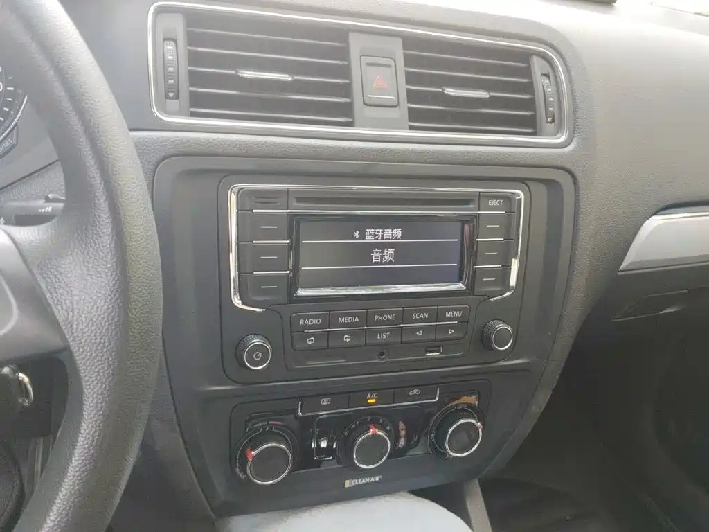 Volkswagen Sagitar — миниатюра 14