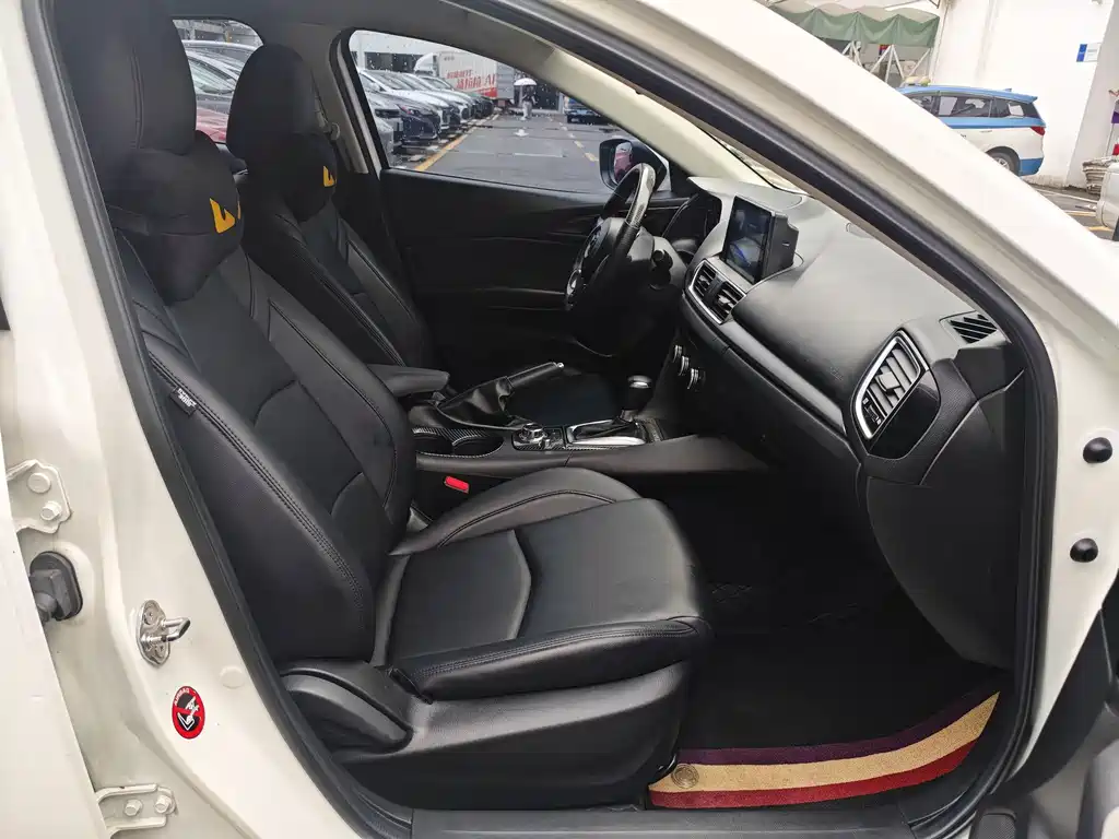 Mazda 3 Axela — миниатюра 13