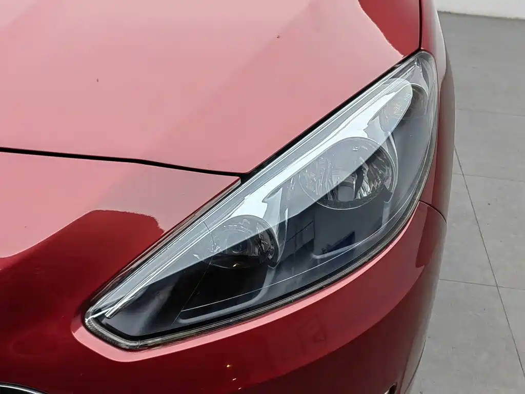 Peugeot 308 — миниатюра 7
