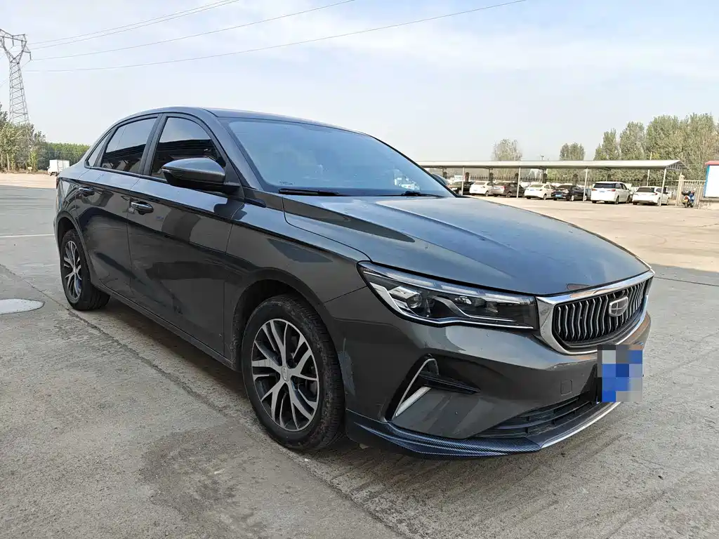 Geely Emgrand — миниатюра 3