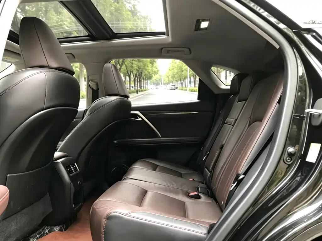 Lexus RX — миниатюра 7