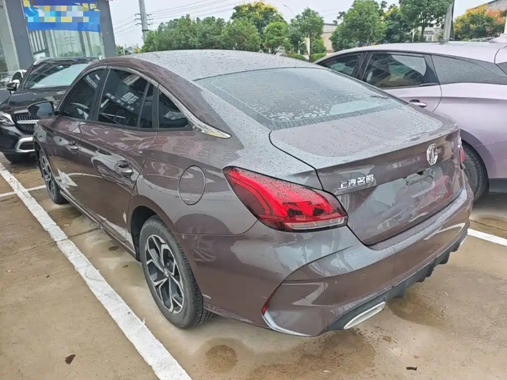 MG MG5 — миниатюра 5