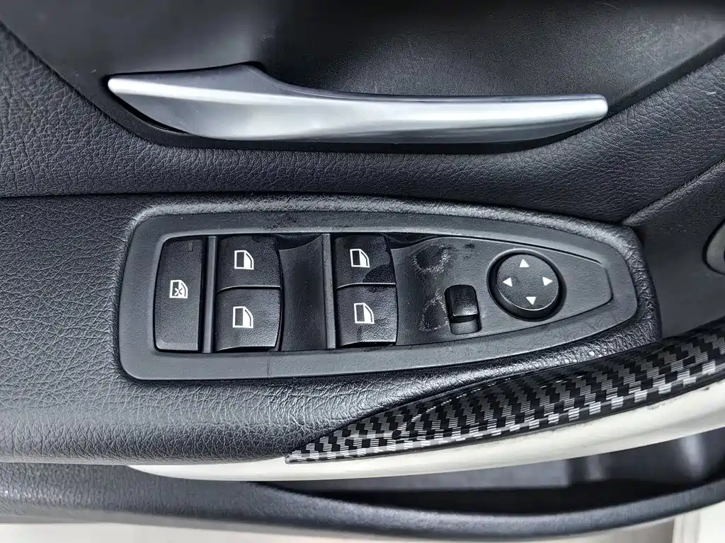BMW 3 Series — миниатюра 9