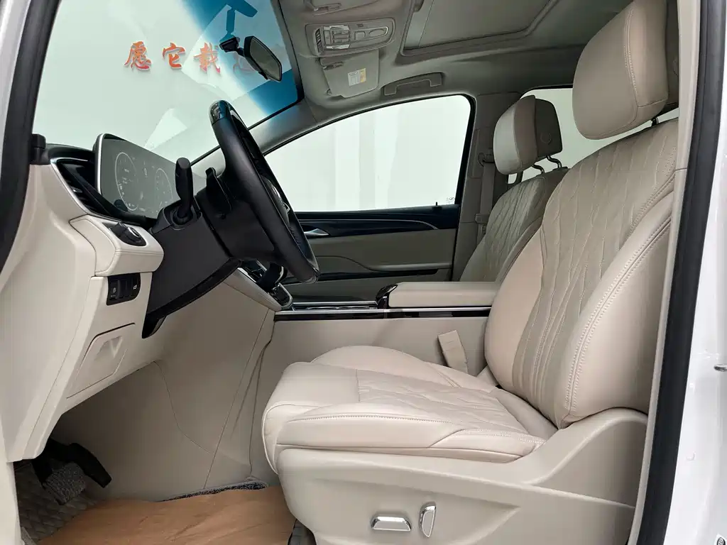 Buick GL8 2021 ES 653T Comfort