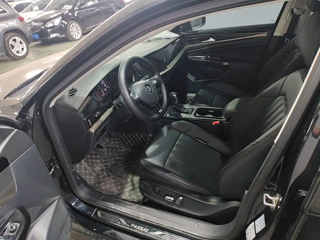 Volkswagen Passat — миниатюра 11