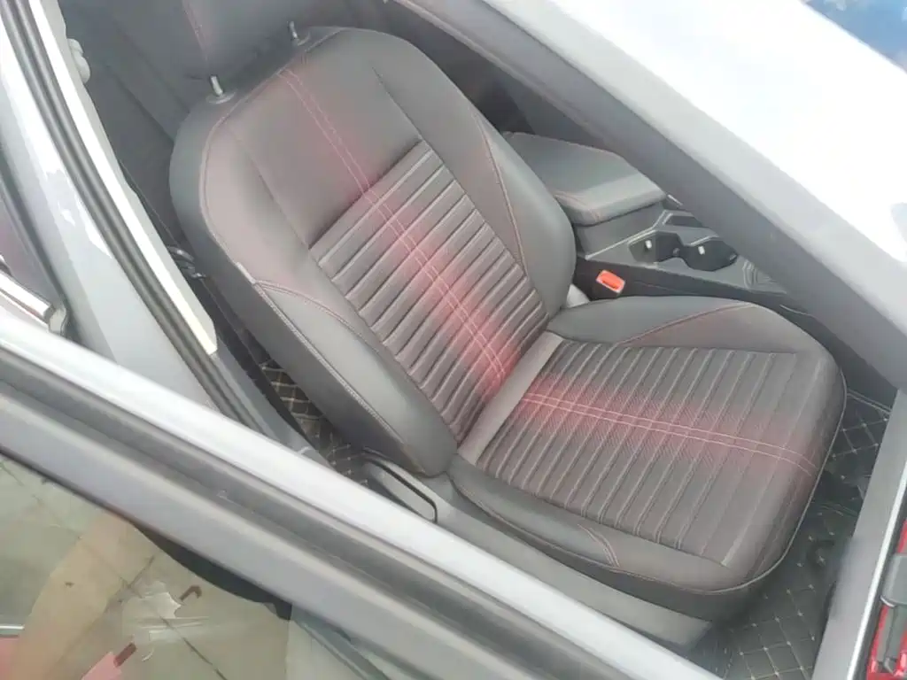 Volkswagen Lavida — миниатюра 25