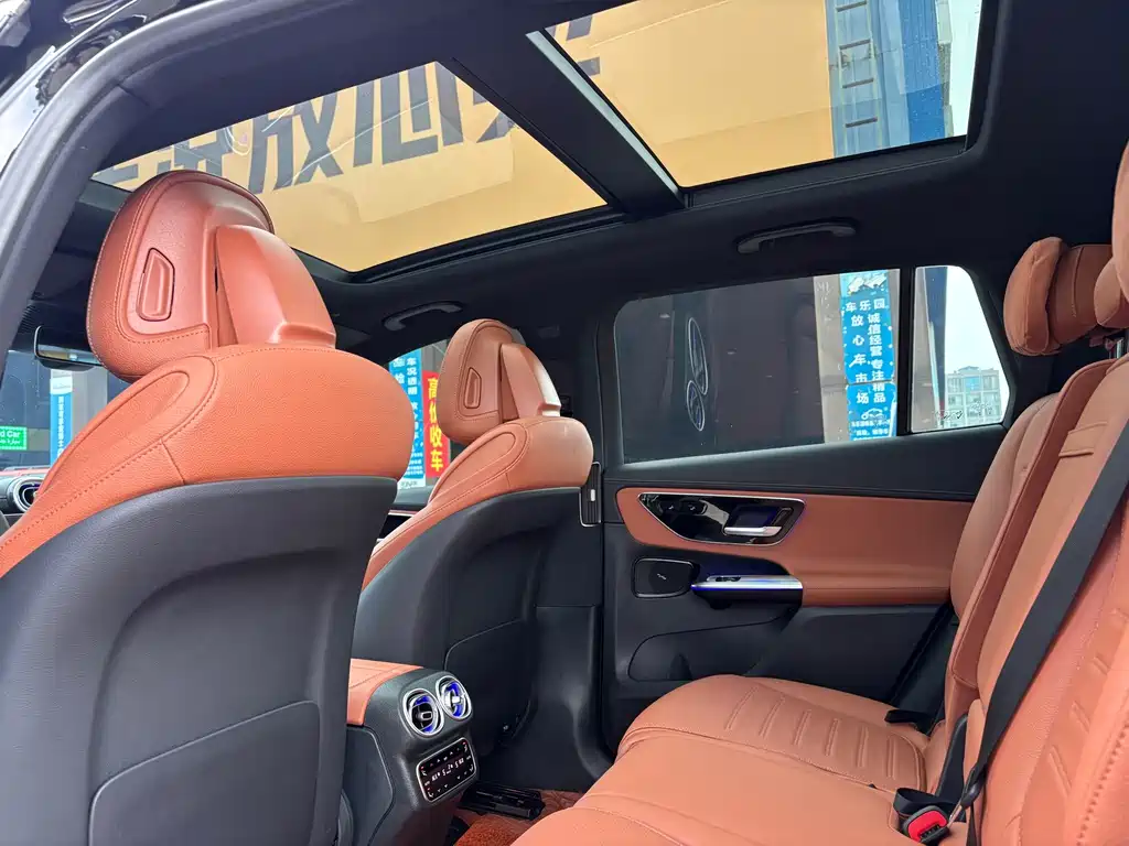 Mercedes-Benz GLC — миниатюра 14