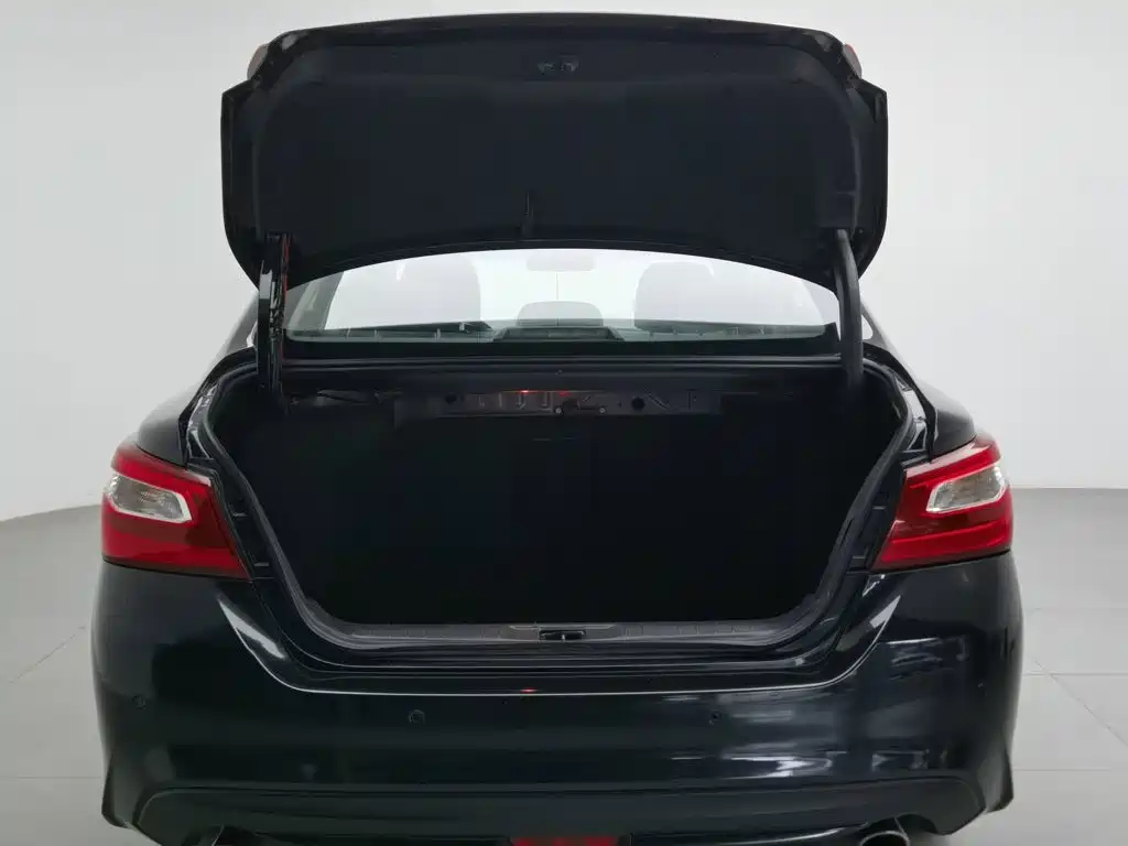 Nissan Teana — миниатюра 16