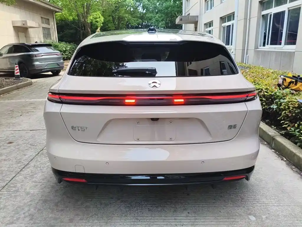 NIO ET5T 2025 75kWh Touring