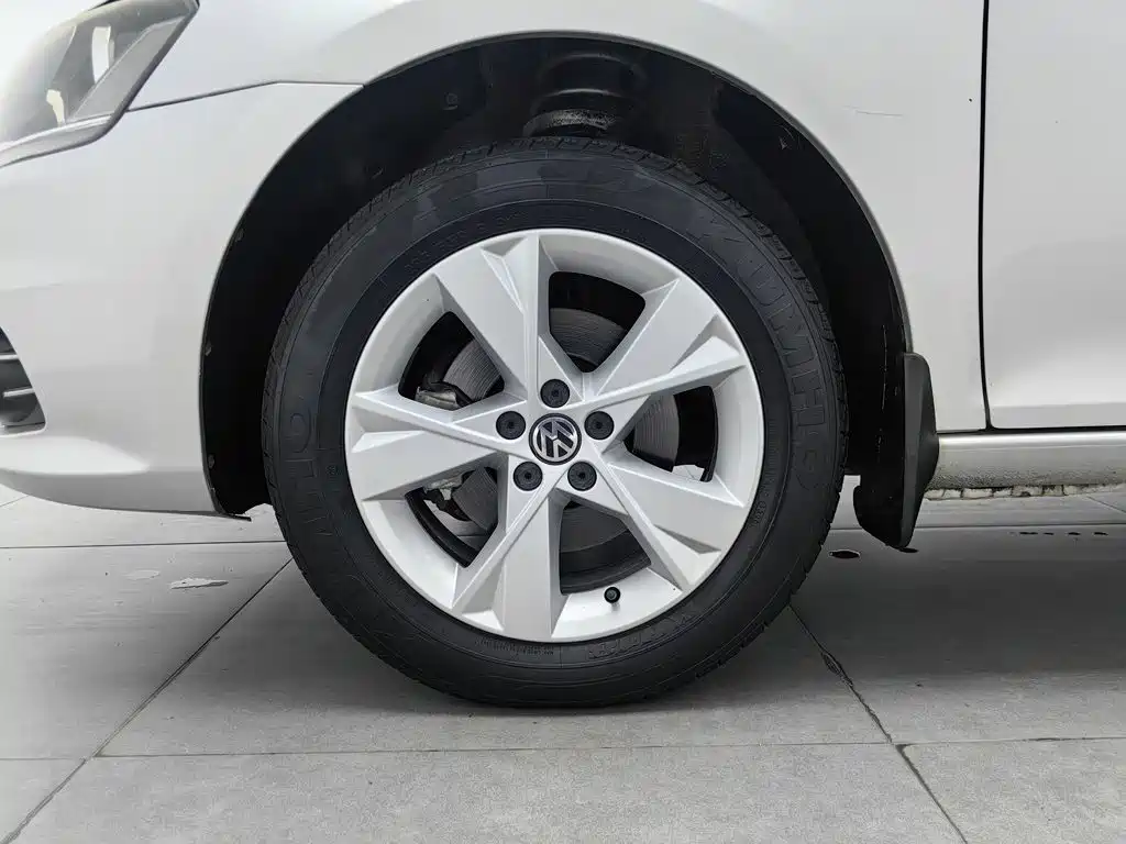 Volkswagen Bora — миниатюра 17