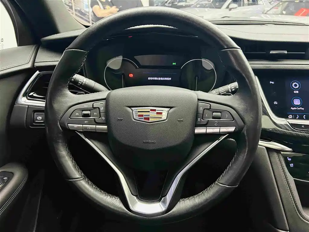 Cadillac XT6 — миниатюра 15