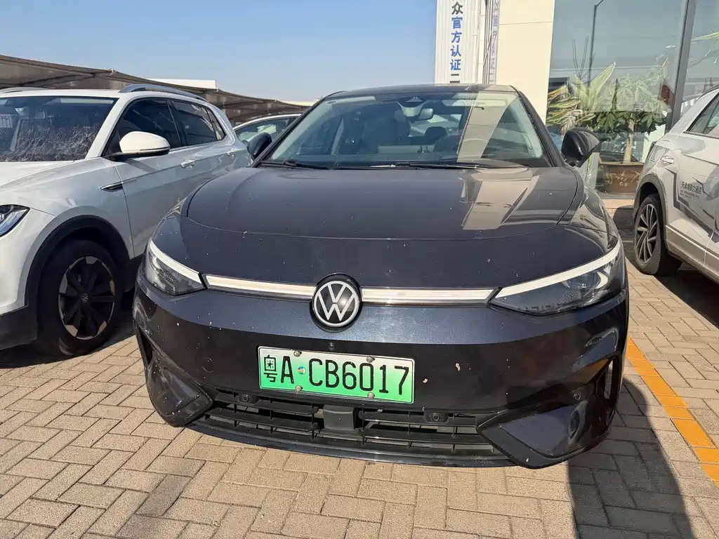 VOLKSWAGEN ID.7 VIZZION