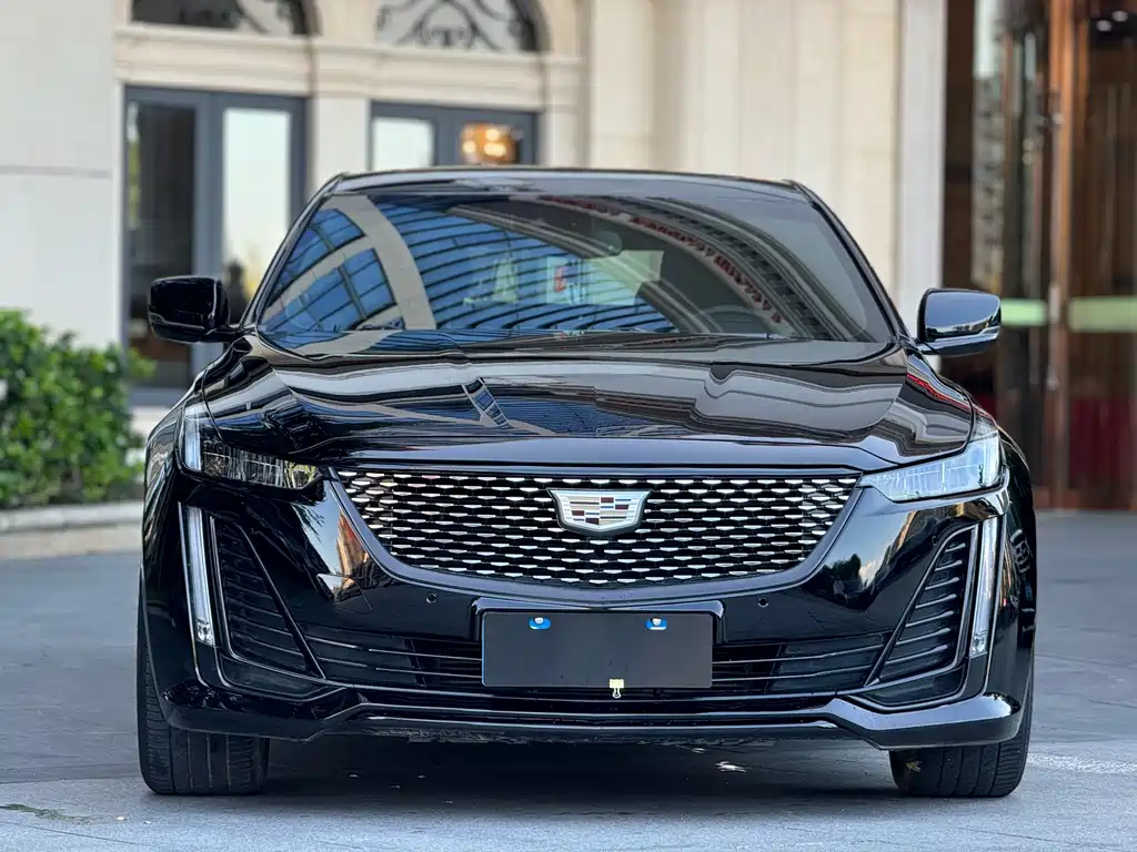 CADILLAC  CT5