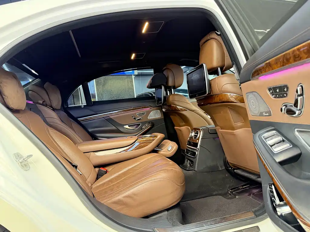 Mercedes-Benz S-Class — миниатюра 9