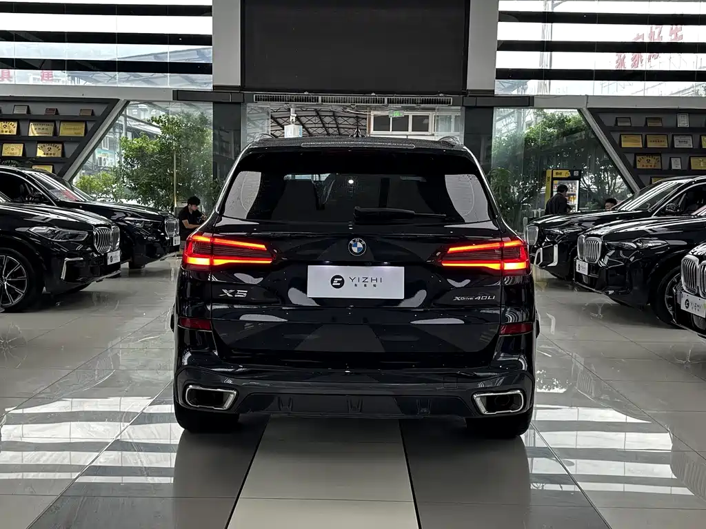 BMW X5 — миниатюра 13