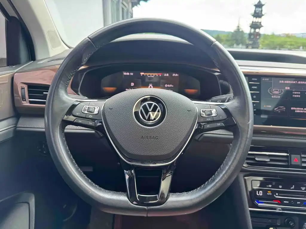 Volkswagen Tharu — миниатюра 15