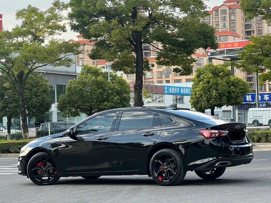 Chevrolet Malibu XL — миниатюра 6