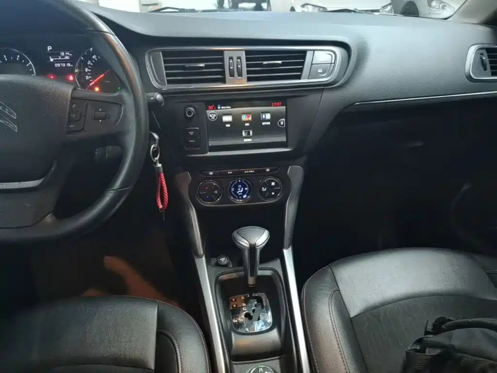 Citroen C3-XR — миниатюра 13