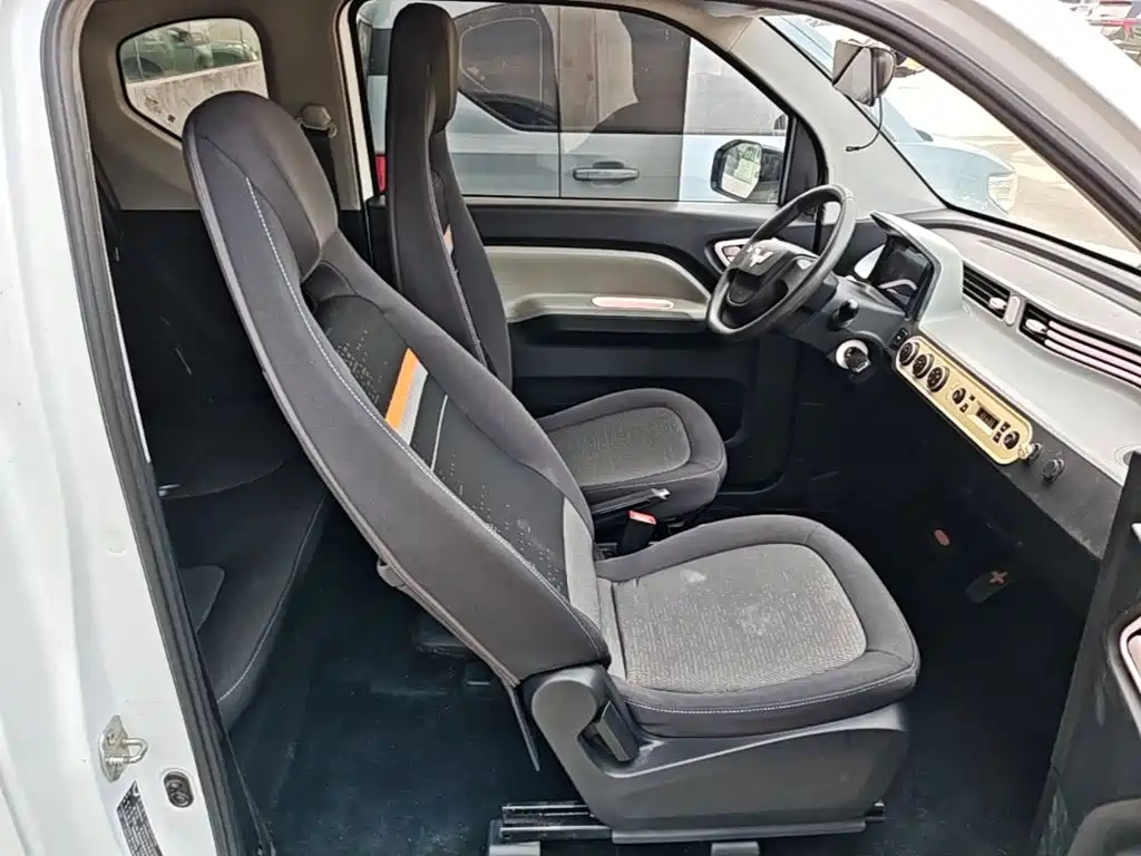 Wuling MINIEV — миниатюра 25