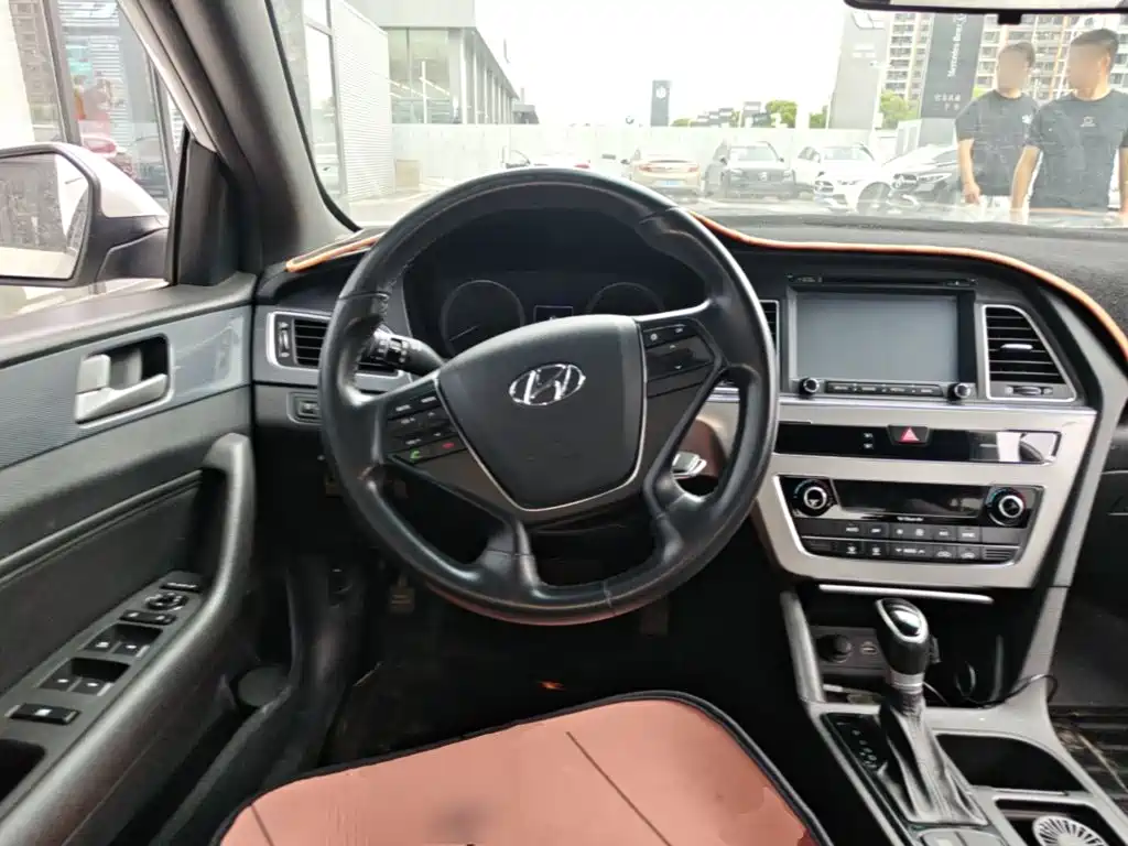Hyundai Sonata — миниатюра 15