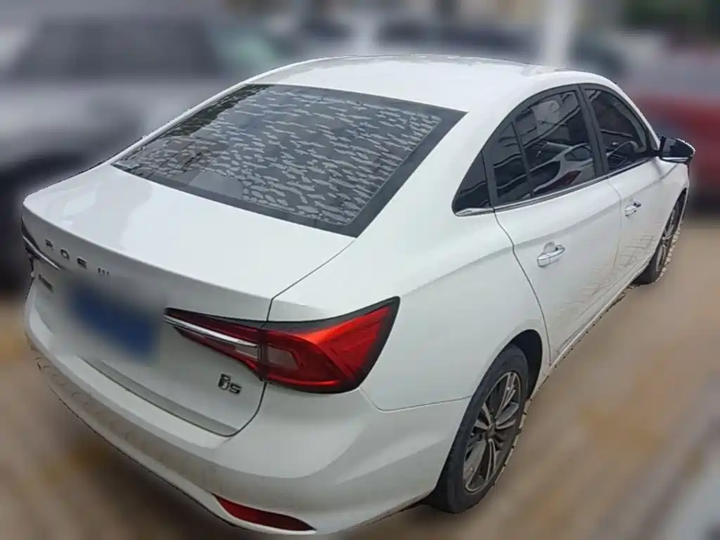 Roewe i5 — миниатюра 10