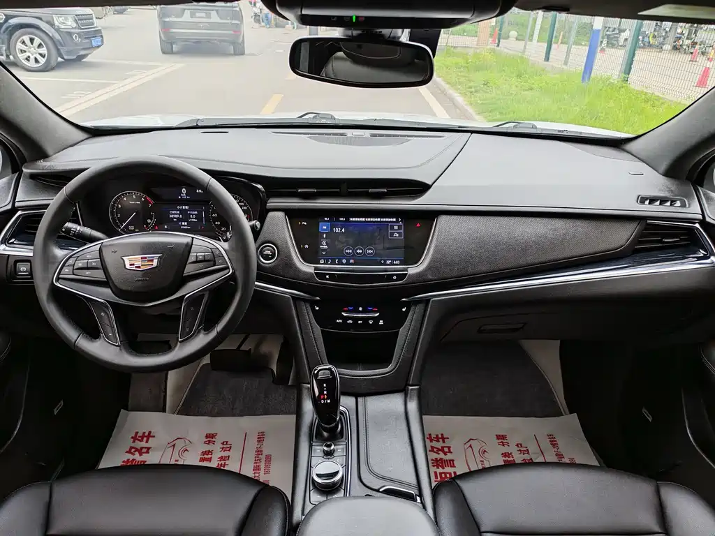 Cadillac XT5 2024 2.0T