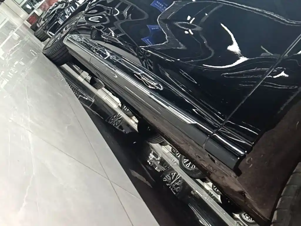 Hongqi Hongqi HQ9 PHEV — миниатюра 21