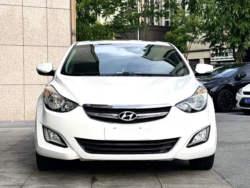 Hyundai Elantra Langdong — миниатюра 2