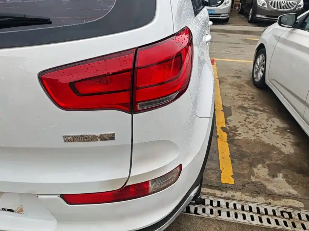 Kia Sportage — миниатюра 8