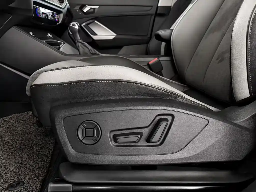 Audi Q3 — миниатюра 21