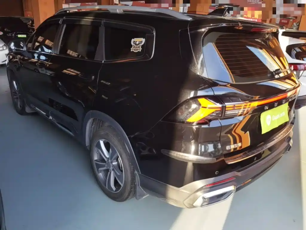 Geely Haoyue L — миниатюра 5