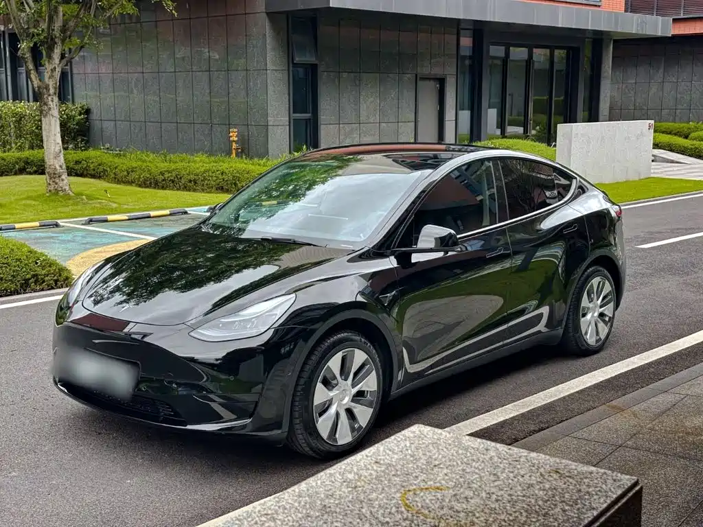 Tesla Model Y 2022 Facelift RWD Drive Dynamic Edition