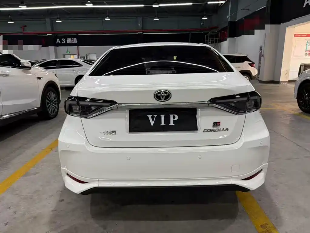 Toyota Corolla — миниатюра 9
