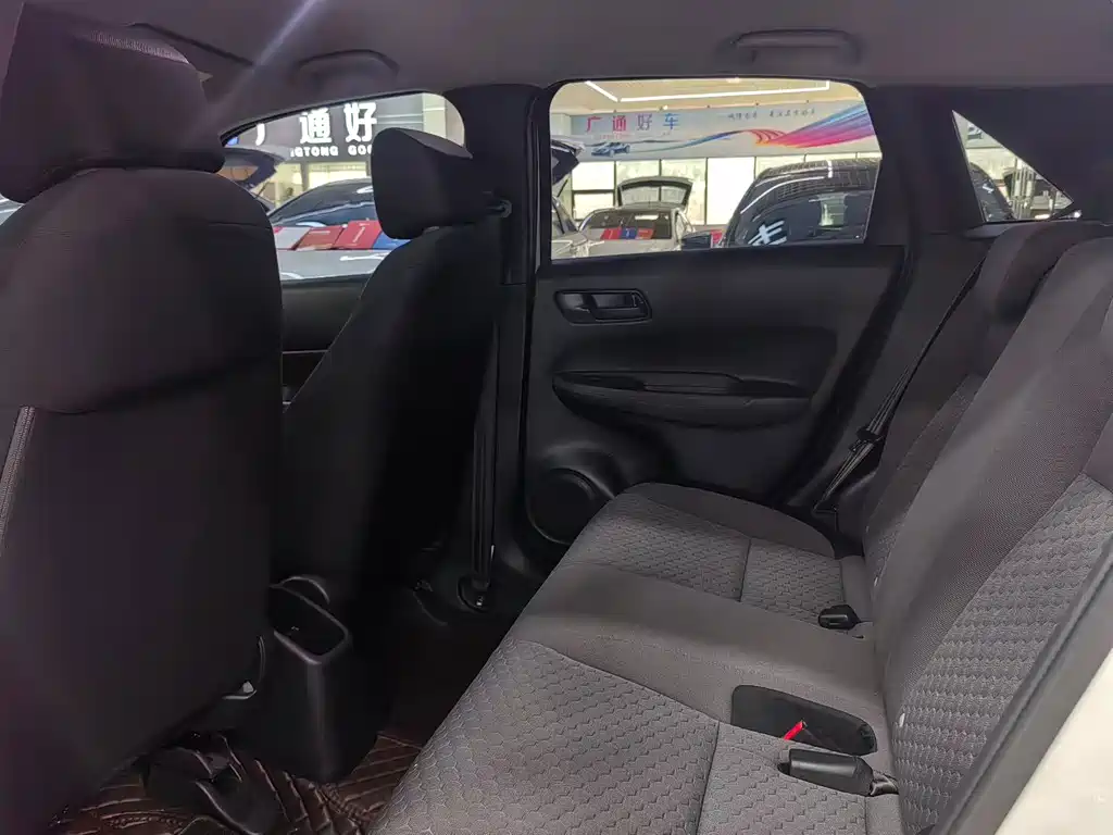 Honda Fit — миниатюра 4