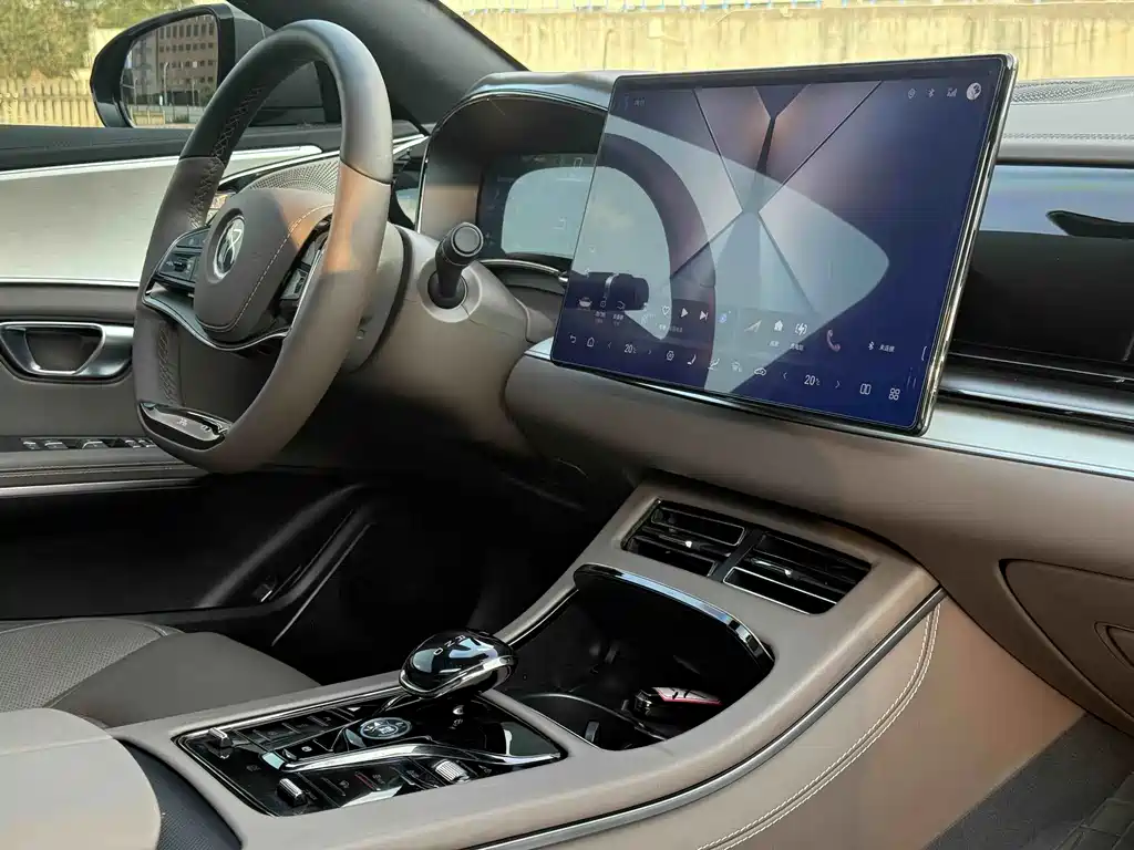 BYD Han — миниатюра 11