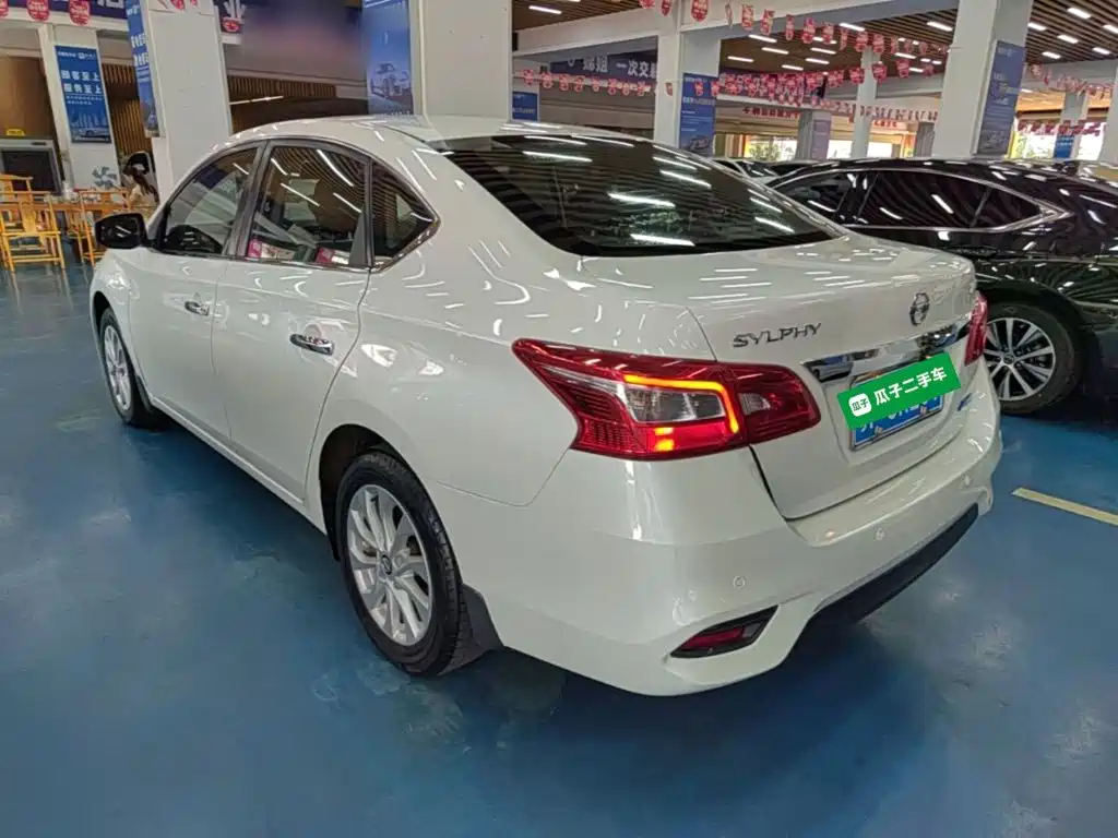 Nissan Sylphy — миниатюра 5