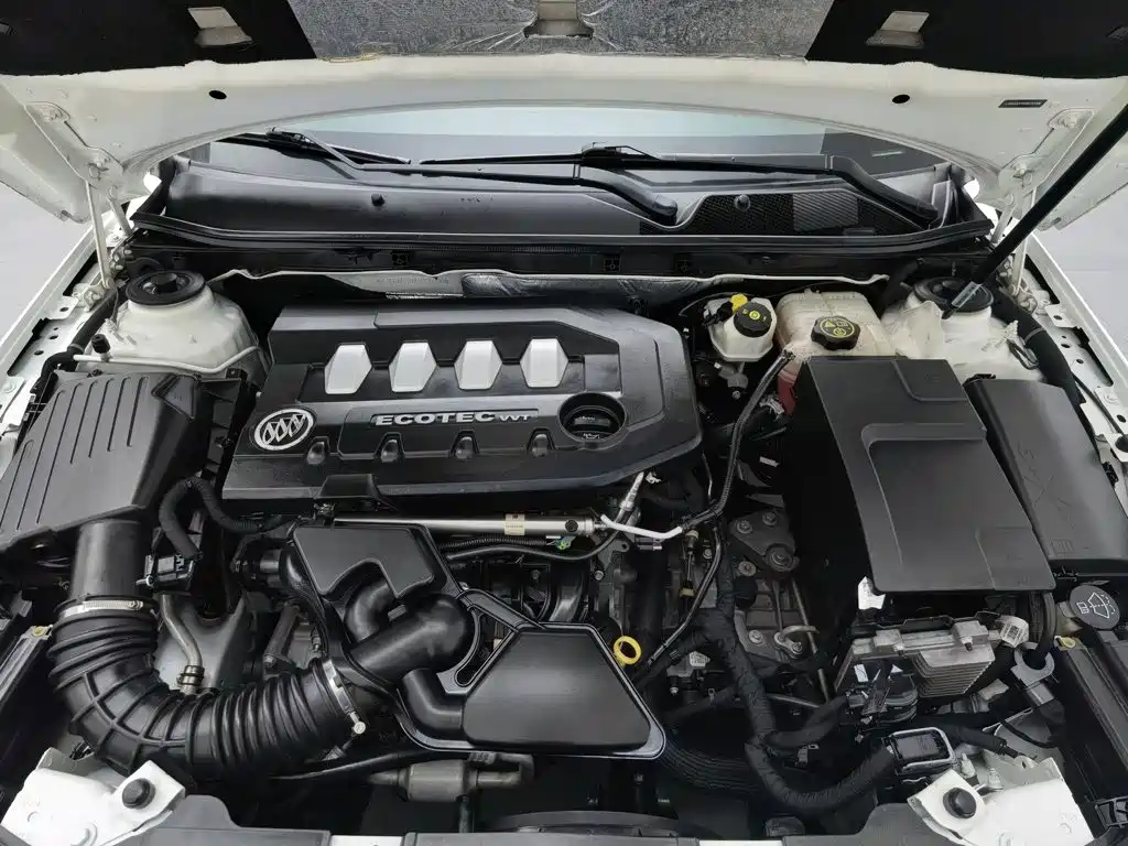 Buick Regal — миниатюра 6
