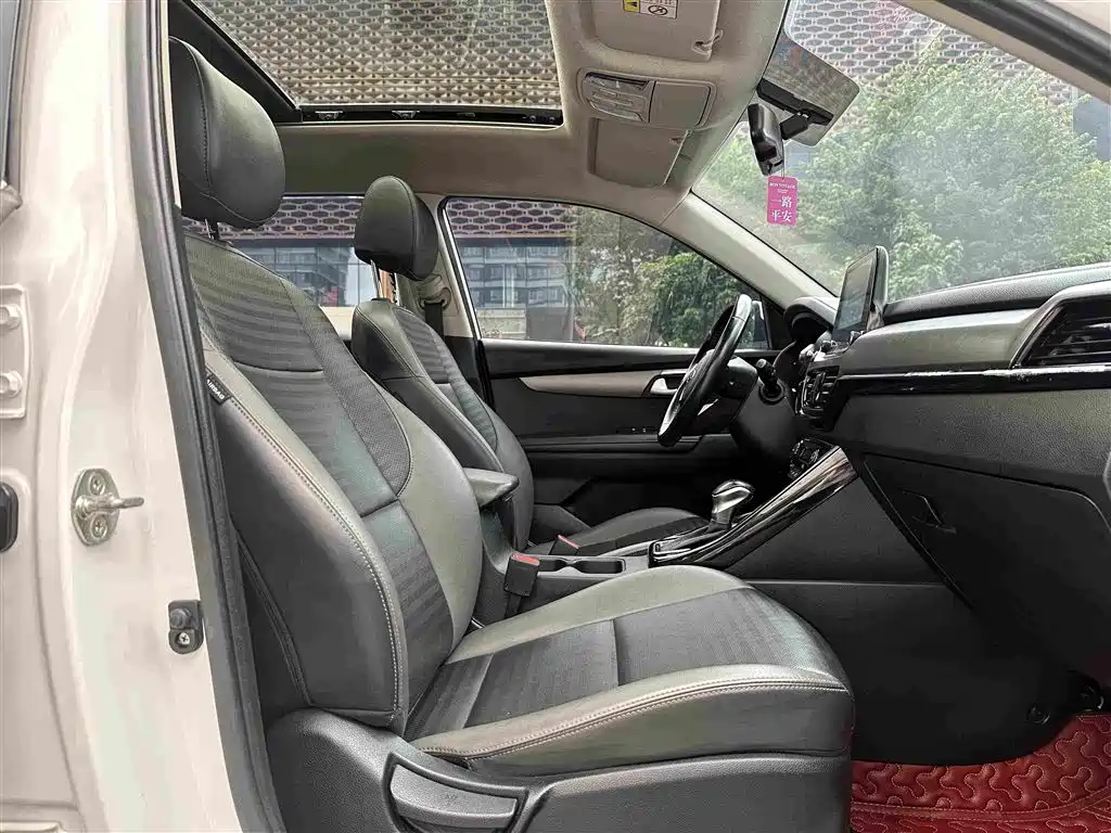 Kia Sportage — миниатюра 6