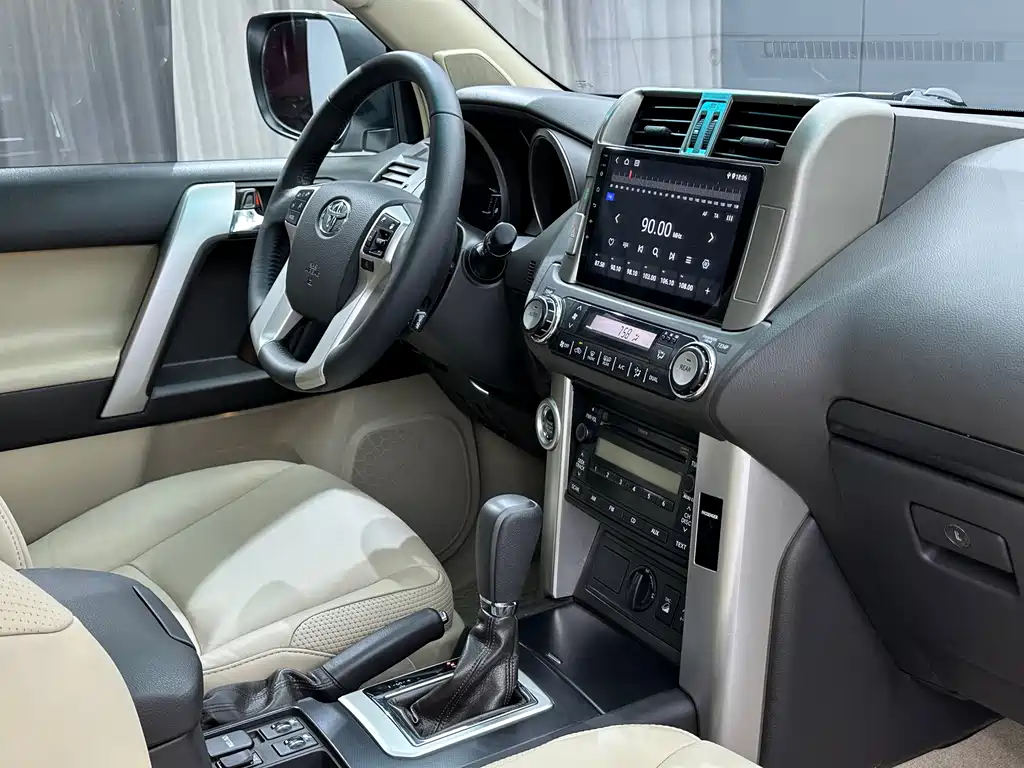 Toyota Prado — миниатюра 27