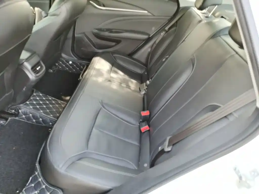 Buick Excelle — миниатюра 17
