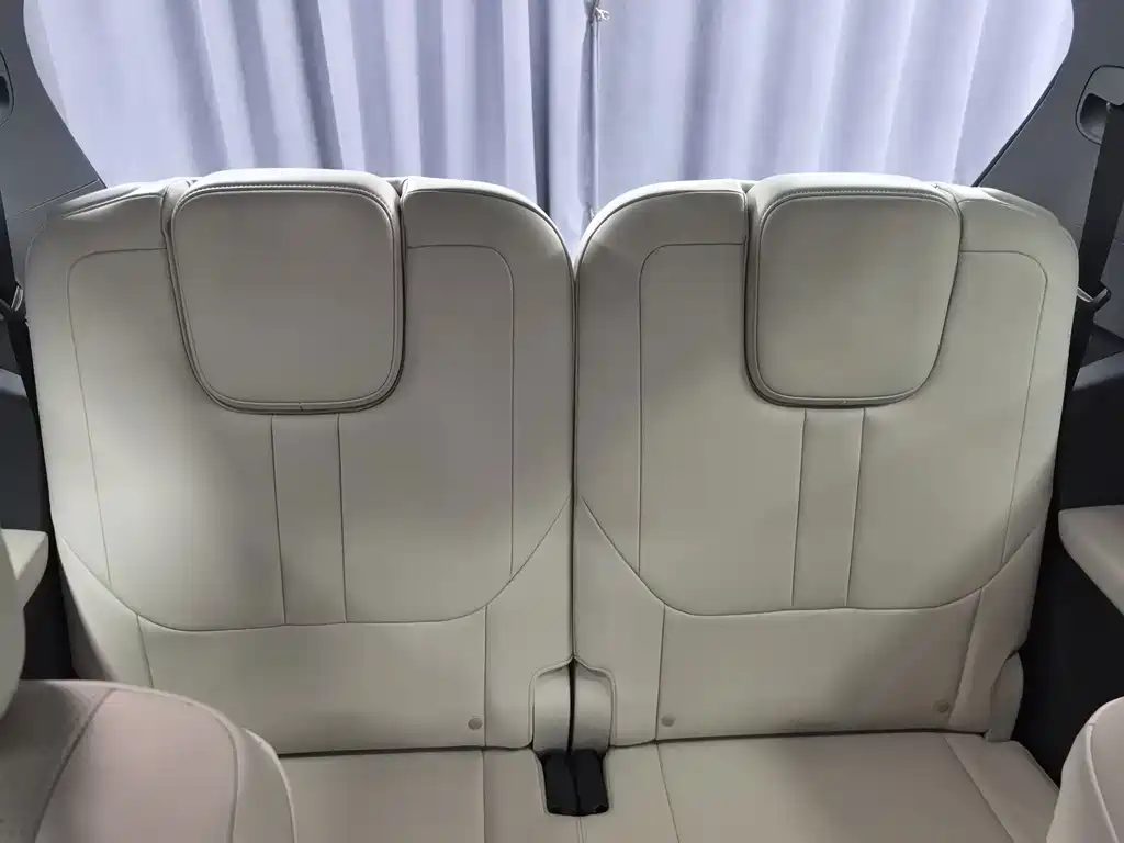 Li Auto Li ONE — миниатюра 8