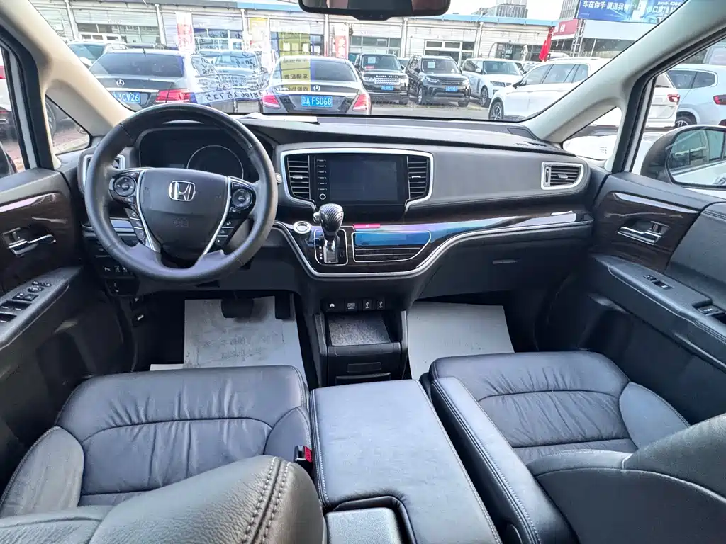 Honda Odyssey — миниатюра 9