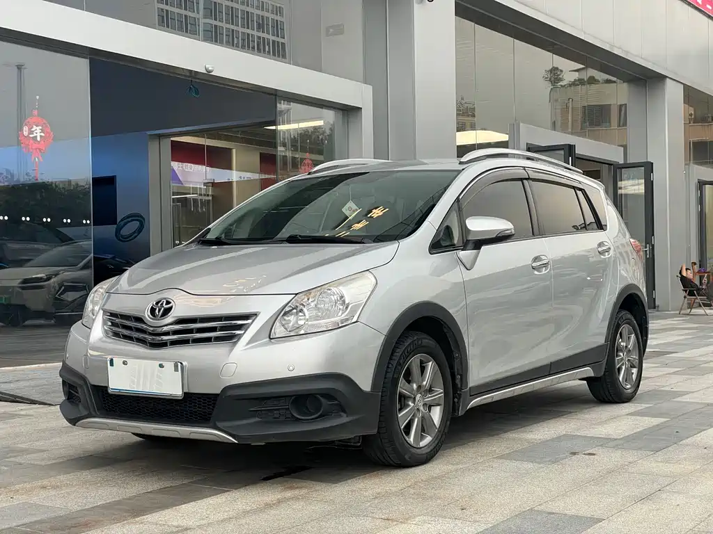 Toyota Verso — миниатюра 12