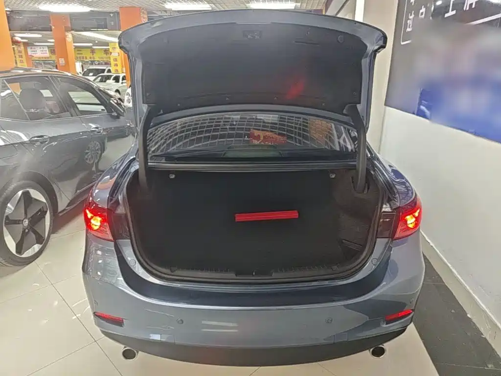 Mazda Atenza — миниатюра 19