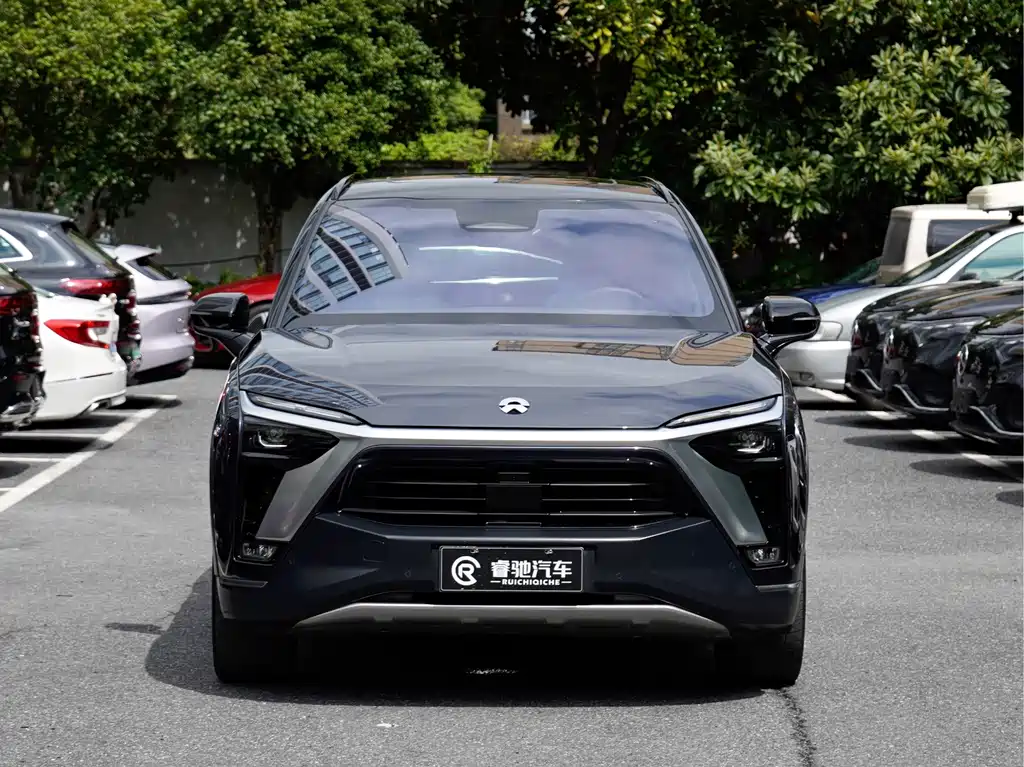 NIO ES8 — миниатюра 2