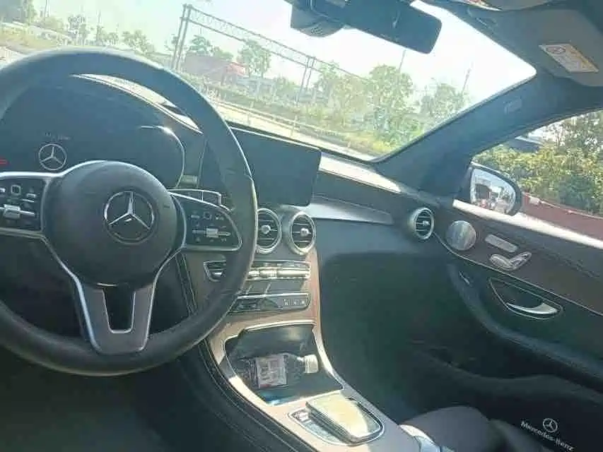 Mercedes-Benz GLC — миниатюра 7