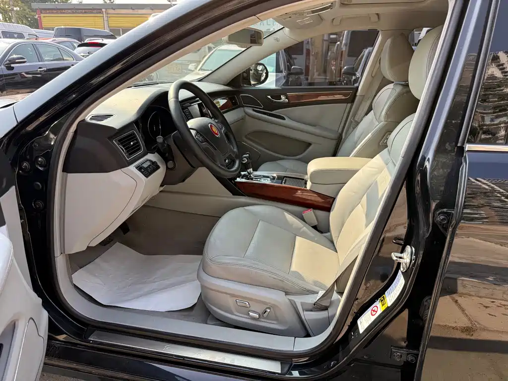 Hongqi Hongqi H7 — миниатюра 11